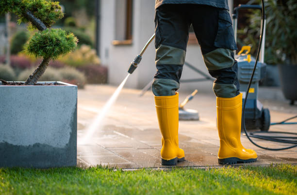 Why Choose Our Certified Pressure Washing Experts for Your Project Needs in East Bakersfield, CA?